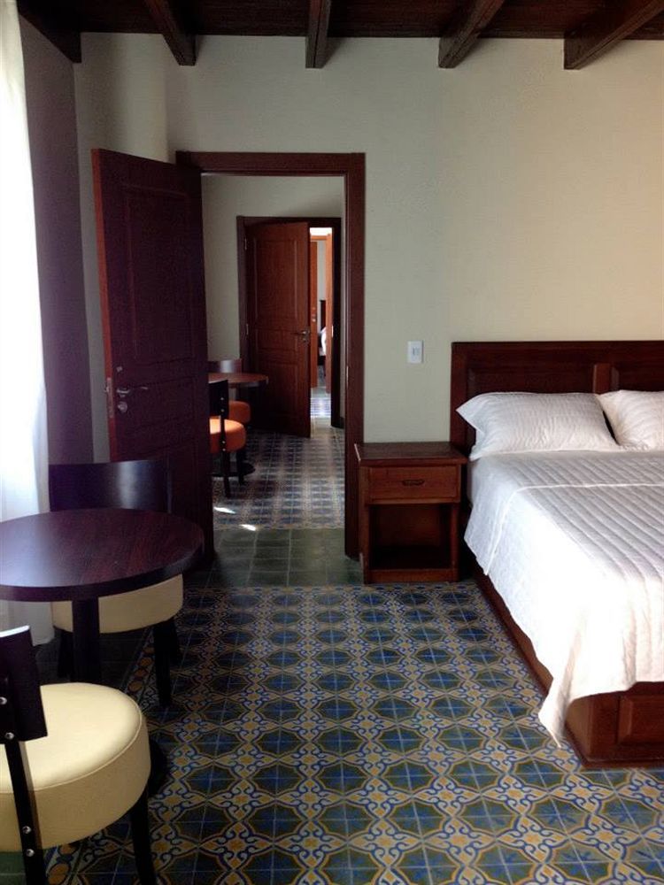 Hotel La Cretonne Les Cayes Luaran gambar
